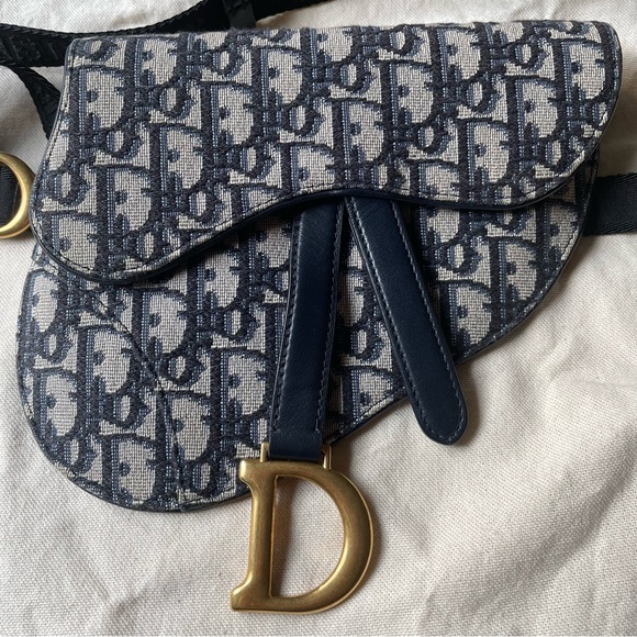 DIOR Blue Oblique Canvas and Leather Saddle Belt Bag 🤍 - Picture 3 of 12